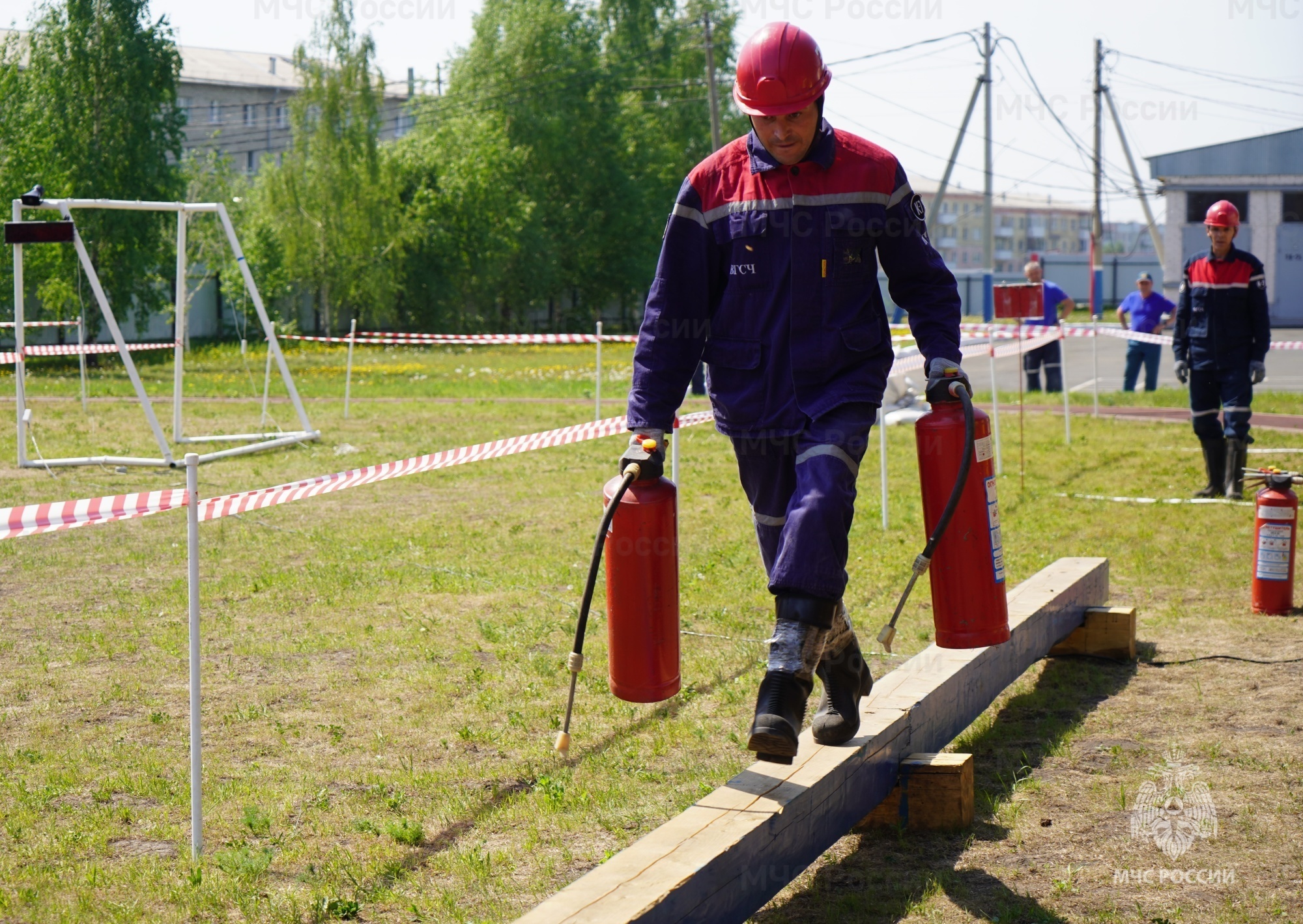 В Кемеровском ВГСО прошли соревнования по тактико-технической подготовке -  Новости - ФГУП «Военизированная горноспасательная часть»