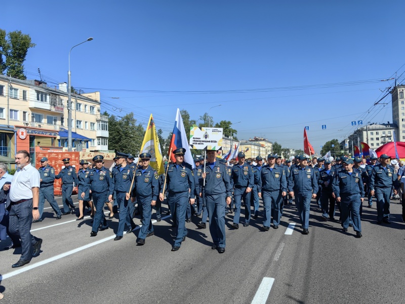 Торжественный парад шахтеров Кемеровской области - Кузбасса, посвященный празднованию Дня Шахтеров