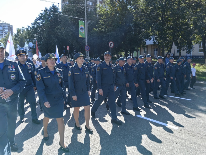 Торжественный парад шахтеров Кемеровской области - Кузбасса, посвященный празднованию Дня Шахтеров