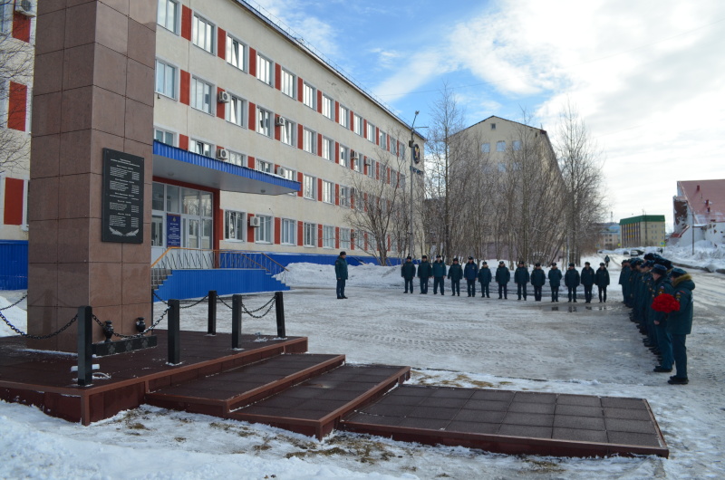 Возложение цветов в память о погибших на шахте «Воркутинская»