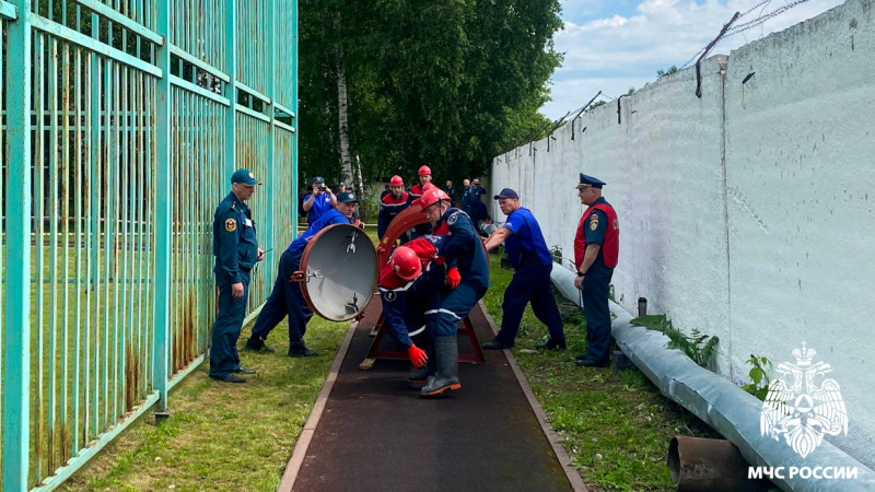 Итоговые учения по тактико-технической подготовке в Кемеровском ВГСО