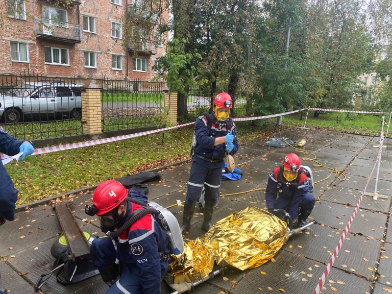 Просветительское занятие со школьниками и студентами Кузбасса