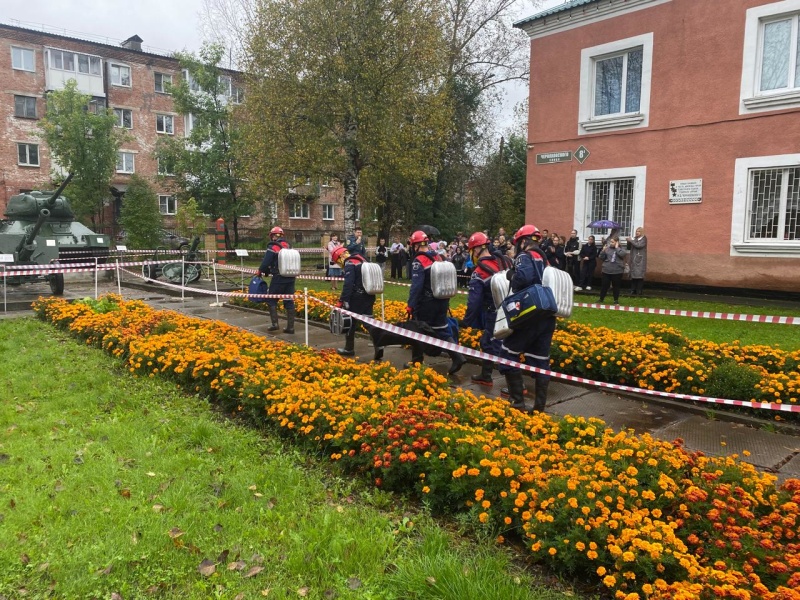 Просветительское занятие со школьниками и студентами Кузбасса