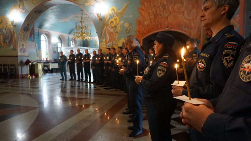 Спасатели ВГСЧ приняли участие в благодарственном молебне
