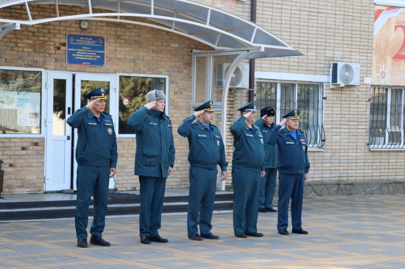 Проведено торжественное мероприятие, посвященное передаче  ФГУП «ВГСЧ» горноспасательного оборудования, оснащения  и техники ФГКУ «ВГСЧ ЛНР»