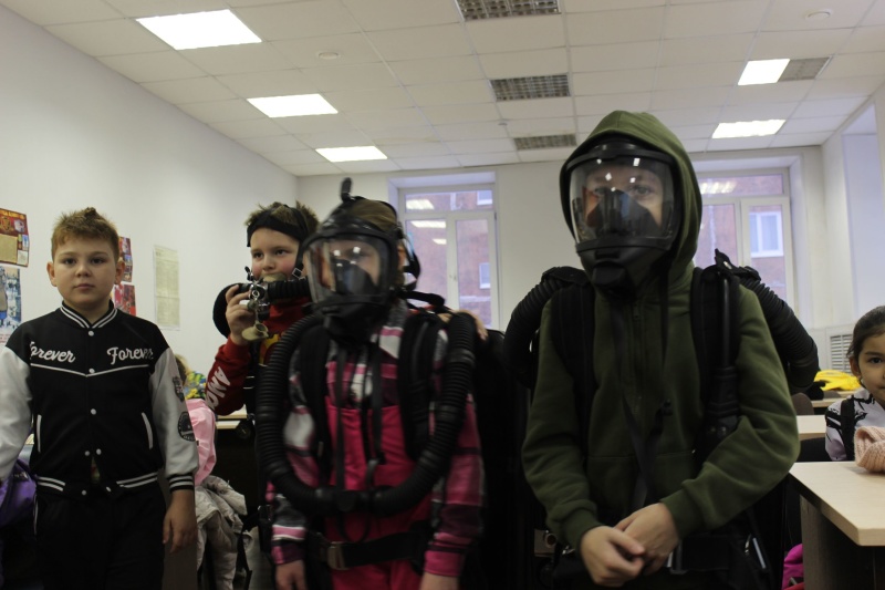 Проведение мастер-классов для школьников в филиале  «Норильский ВГСО» ФГУП «ВГСЧ»