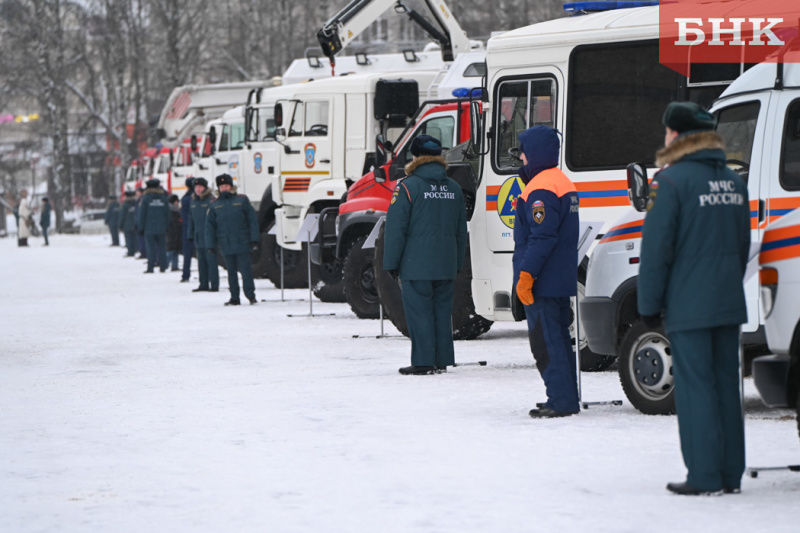 Участие горноспасателей в выставке в Сыктывкаре