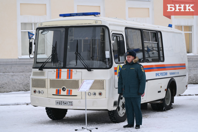 Участие горноспасателей в выставке в Сыктывкаре