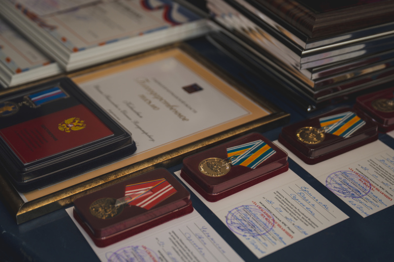 Горноспасатели Мурманской области награждены в канун Дня спасателя