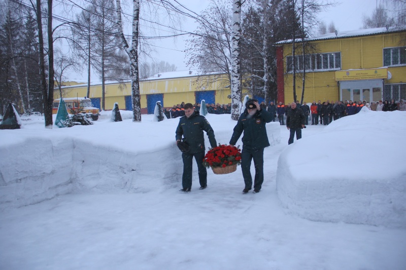 Награждение горноспасателей Прокопьевского ВГСО