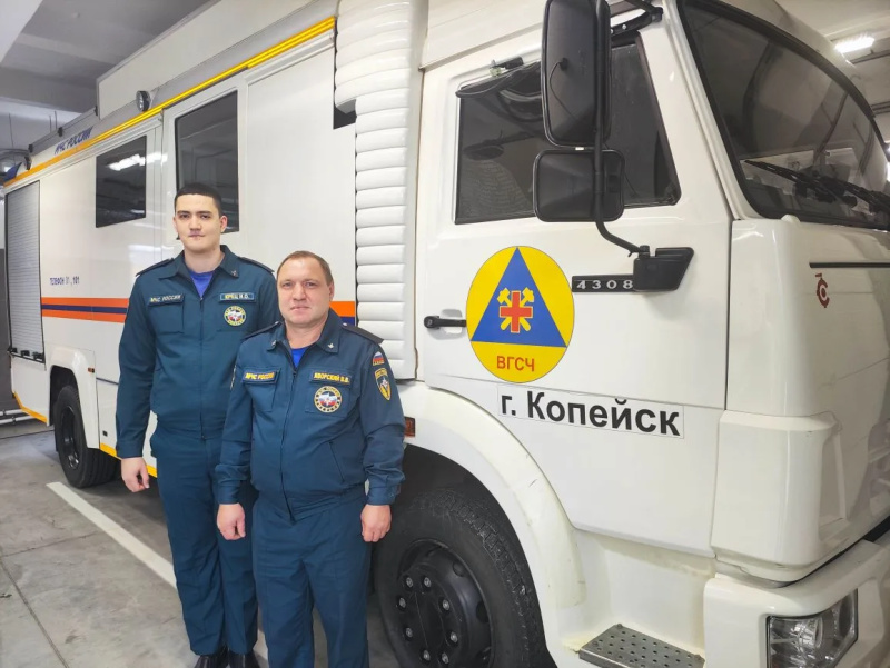 Копейские горноспасатели помогли на трассе семье участника СВО