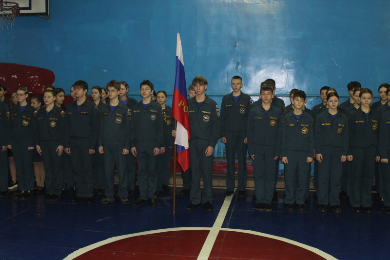 В Черногорске прошло посвящение в кадеты МЧС России