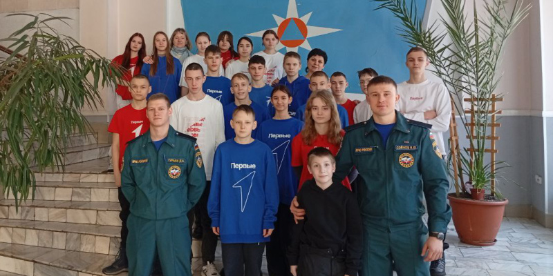 Школьники Междуреченска познакомились с героической профессией горноспасателей