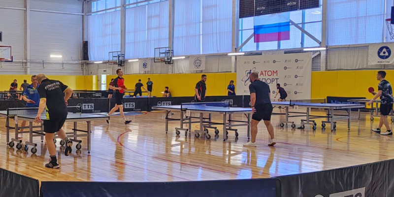 Дружеский теннисный турнир в честь Дня защитника Отечества прошёл в Полярных Зорях