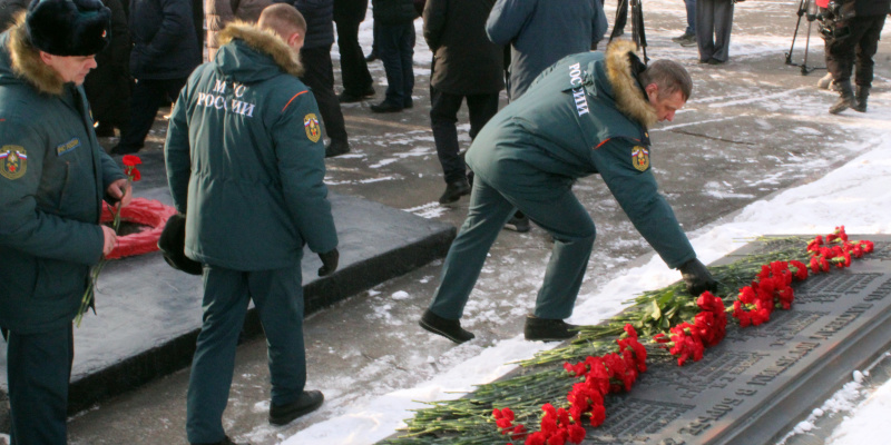 Память, рожденная трагедией: в Черногорске почтили память погибших шахтеров
