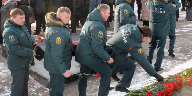 Память, рожденная трагедией: в Черногорске почтили память погибших шахтеров