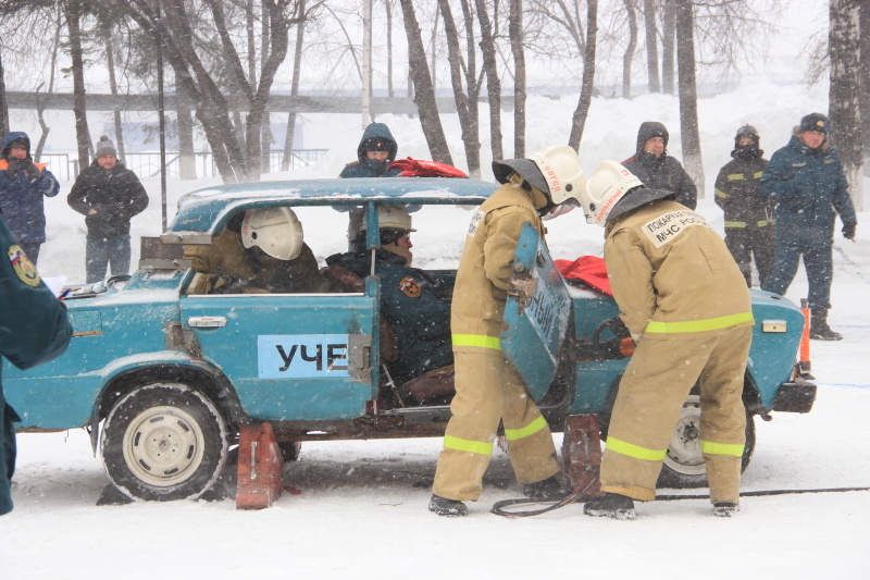 В Прокопьевске определили лучшую команду по ликвидации последствий ДТП