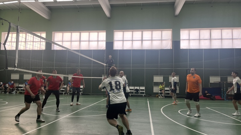 В Кузбассе прошли соревнования по волейболу