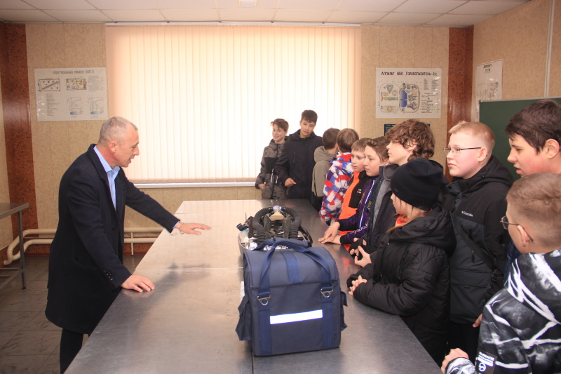 В мире мужества: школьники Прокопьевска примерили роль горноспасателей