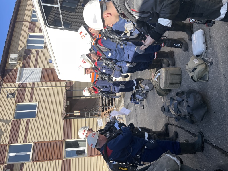 В шахте «Усковская» прошли масштабные тактические учения горноспасателей Новокузнецкого ВГСО