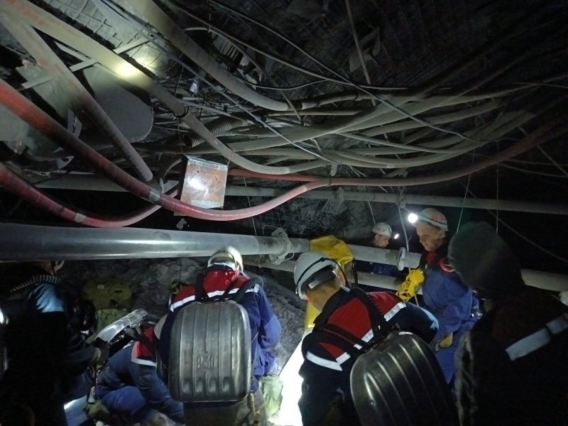 В шахте «Усковская» прошли масштабные тактические учения горноспасателей Новокузнецкого ВГСО