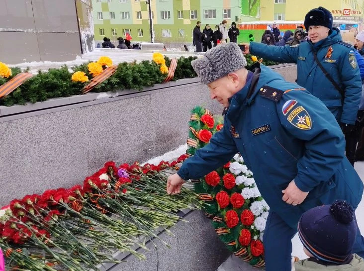В День 81-й годовщины Победы норильчане возложили цветы к мемориалам воинской славы