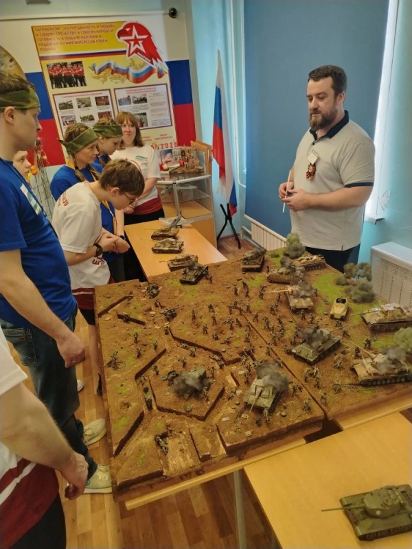 Семья сотрудника Норильского ВГСО стала победителем муниципального этапа «Семейной зарницы»