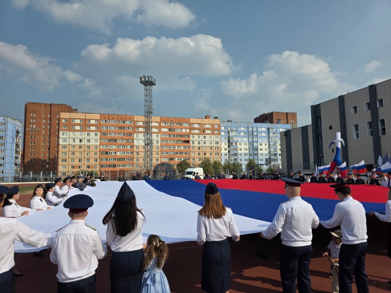 В филиалах ФГУП «ВГСЧ» торжественно отметили День Государственного флага Российской Федерации