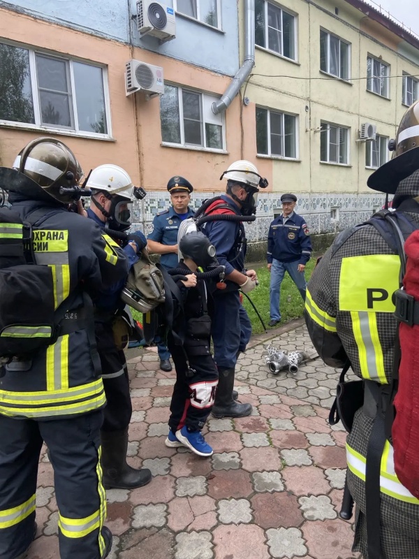 В детском лагере «Чайка» прошли масштабные противопожарные учения с участием экстренных служб
